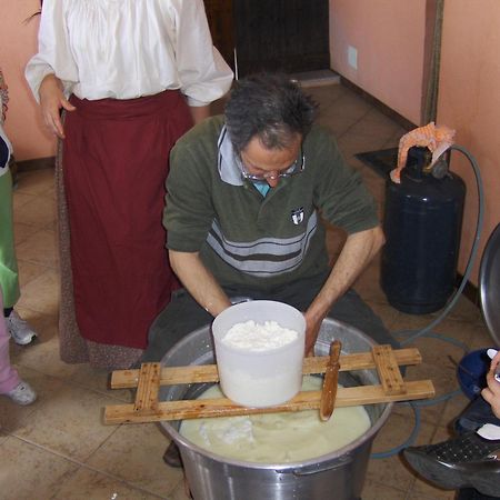 Agriturismo Sa Perda Marcada Arbus Eksteriør billede